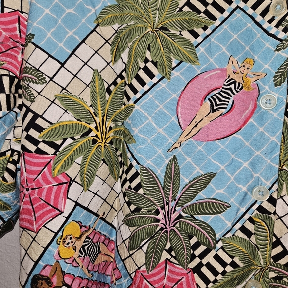 Printfresh X Barbie Retro Relaxation Size Small Pajamas Set - Picture 3 of 6